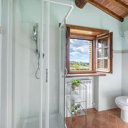 Casale Cinque Valli 8 *
