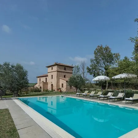 Casale Cinque Valli 8 *
