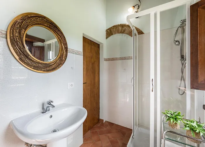 Casale Cinque Valli 8 Villa *