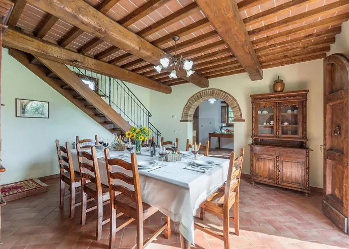 Casale Cinque Valli 8 * Cortona