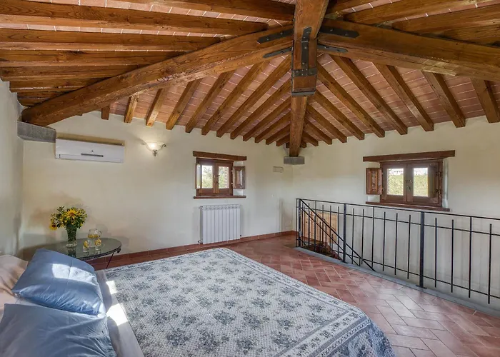 Casale Cinque Valli 8 Villa