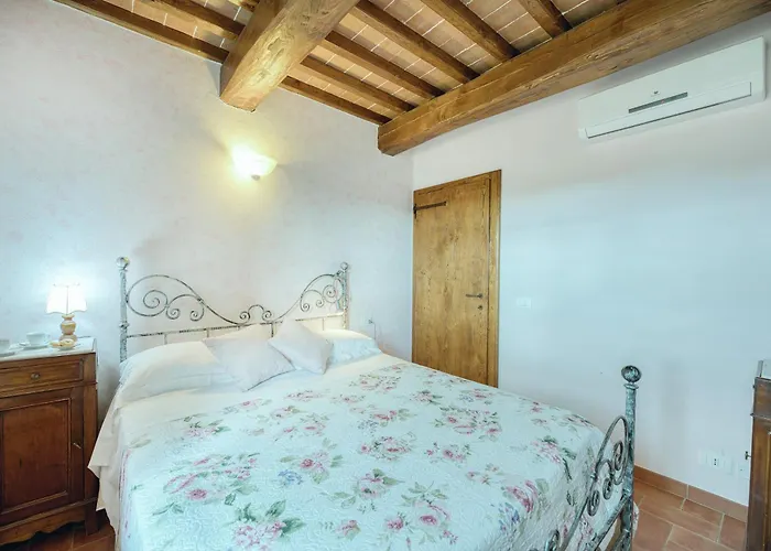 Casale Cinque Valli 8 Villa Cortona